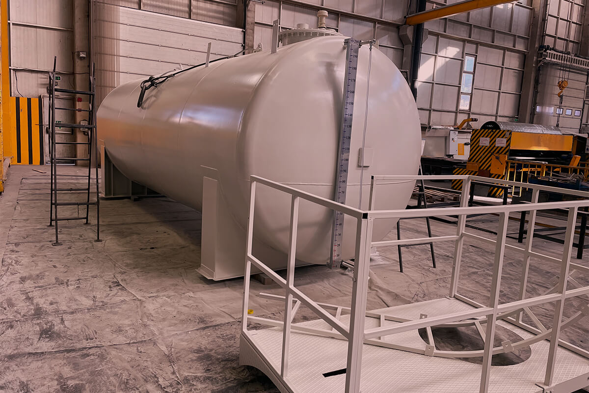 Endüstriyel Depolama Tanklarının Önemi ve Doğru Seçim Kriterleri